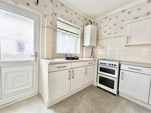 Photo 9- click for photo gallery